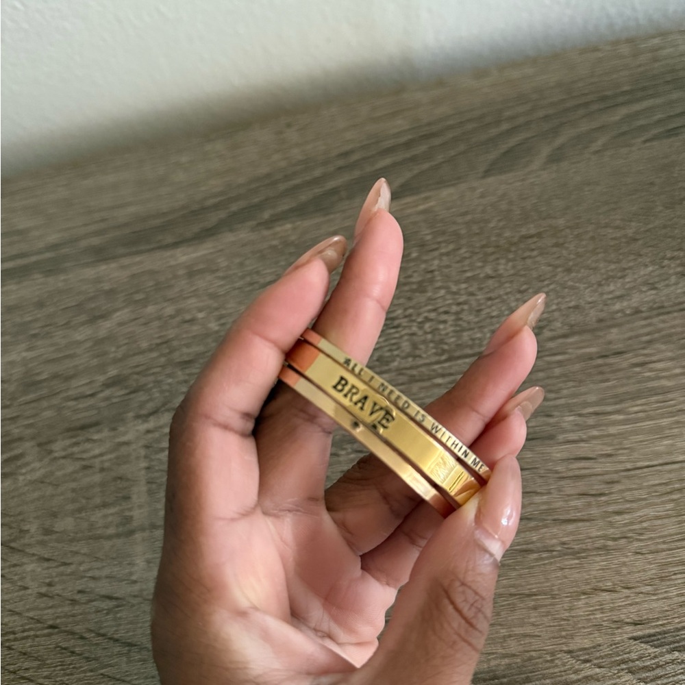 3 Bracelets - image 5